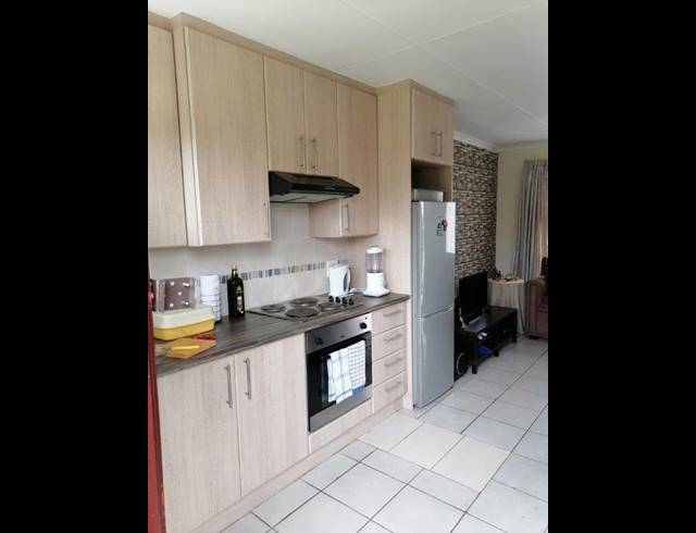 2 BEDROOM HOUSE RENTED IN SHERWOOD